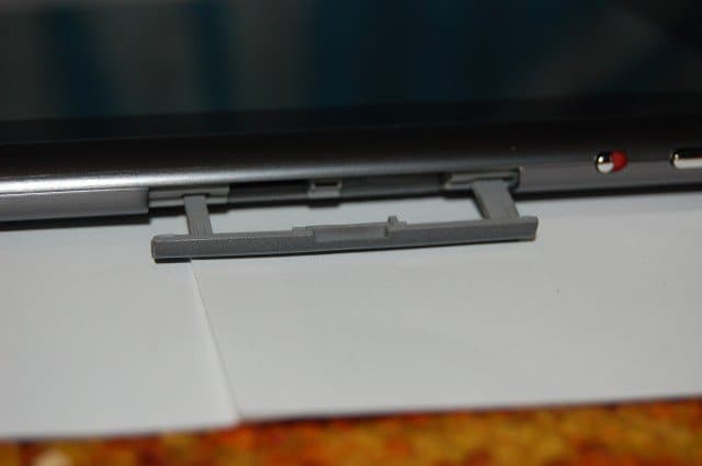 Acer Iconia A500 SDcard Slot Open