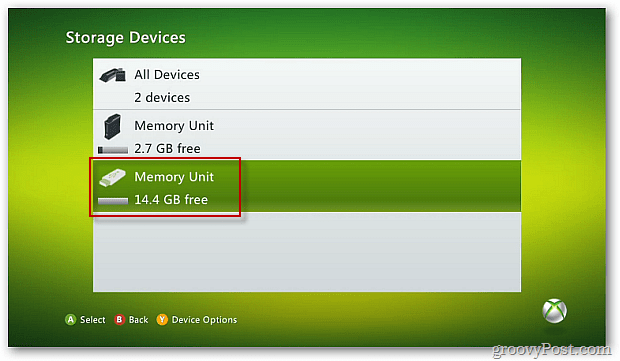 Xbox 360 Slim  Add An External Flash Drive for Extra Storage - 74