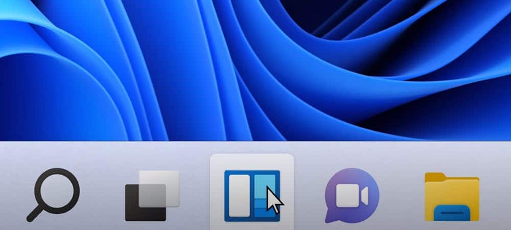 How to Make More Space Available on the Windows 11 Taskbar - 21