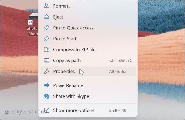 How to Pin Files, Folders or Drives to Windows 11 Taskbar
